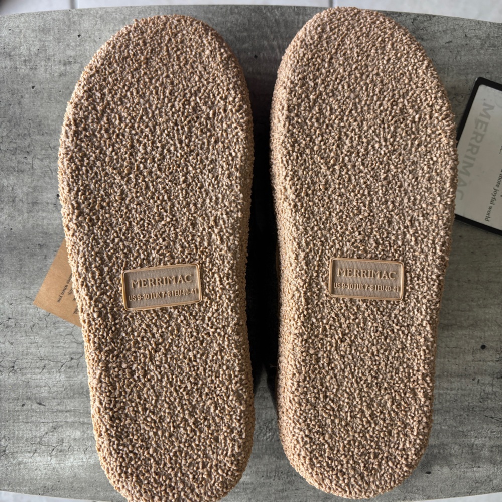 MERRIMAC Gray Fleece-Lined Slippers - Picture 10 of 12